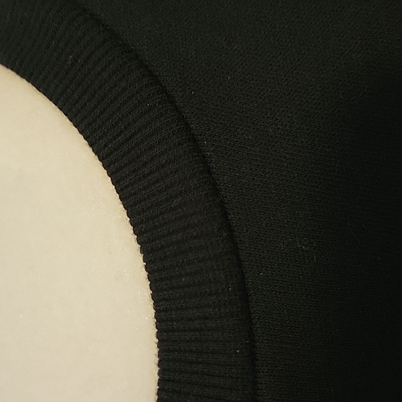 DISNEY NIGHTMARE BEFORE CHRISTMAS SWEATSHIRT....SMALL - Picture 5 of 10